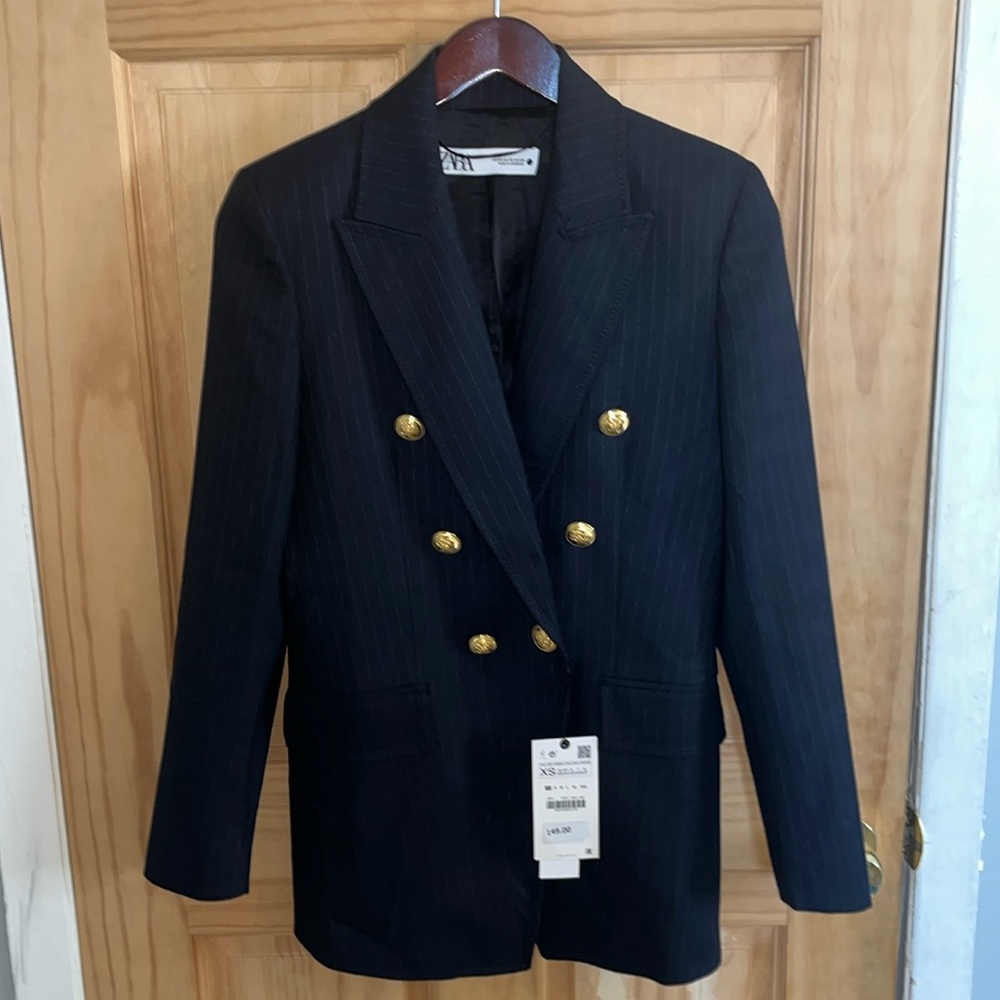 Zara navy blazer
